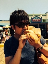 First day in Los Angeles! Grabbing a Hot Dog in Santa Monica.
