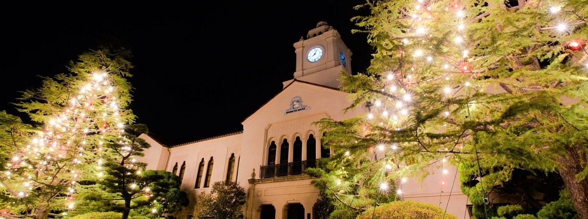 関西学院　時計台クリスマスツリー
