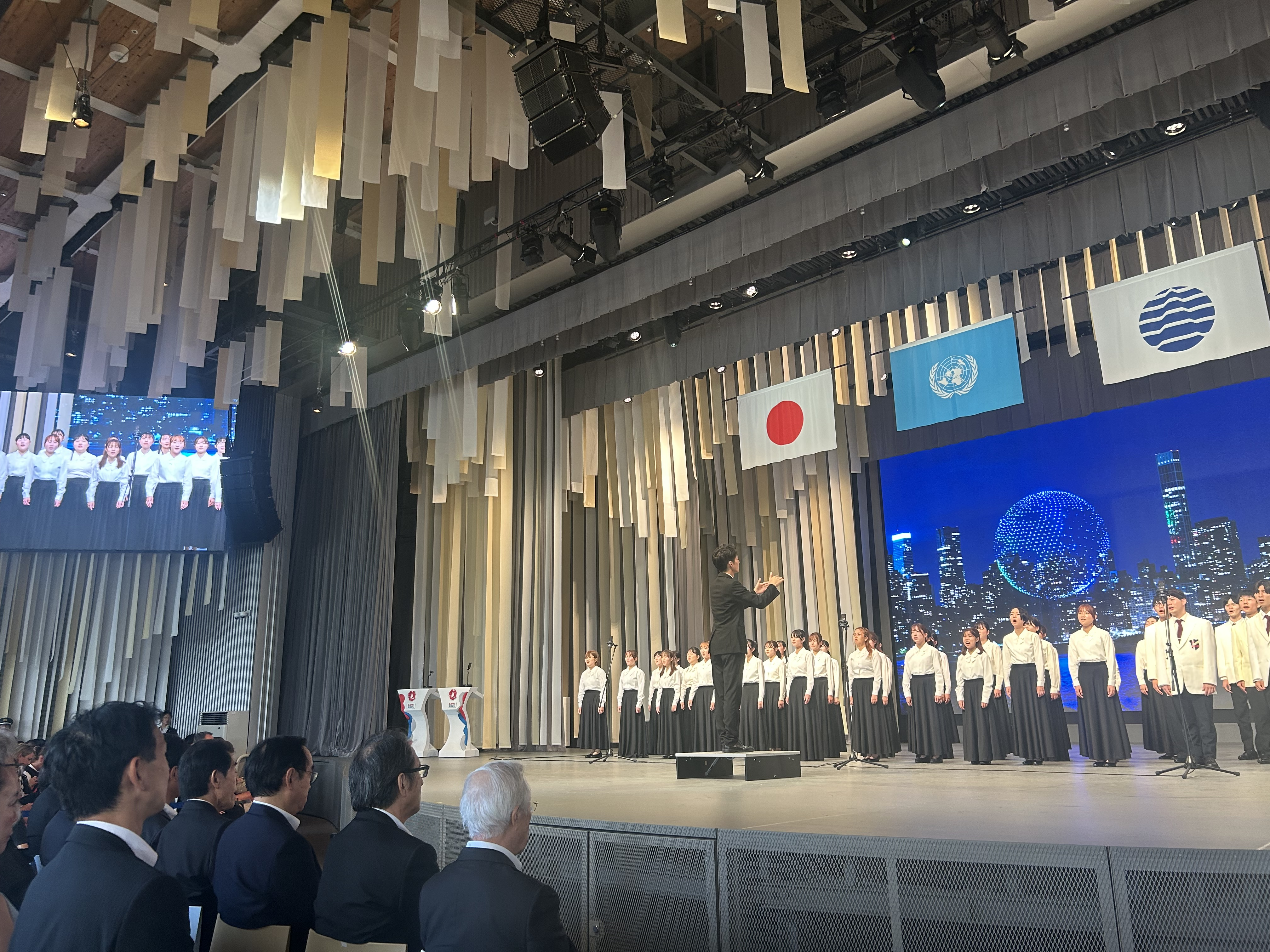 国連スペシャルデーで合唱披露