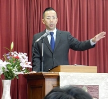 加納先生