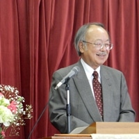 雄次郎先生