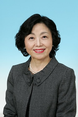 人間福祉学部長 大和 三重(おおわ みえ)
