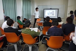 学生帰国報告会