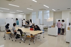 カジュアルライブラリー