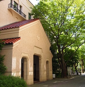 西宮上ケ原キャンパス キャリアセンター(学生サービスセンター2階)