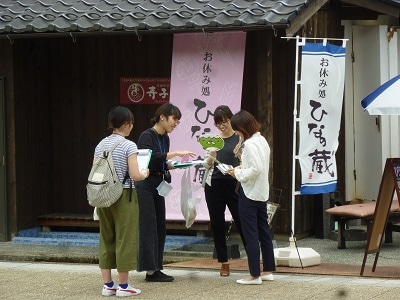 朝来市竹田地区でのフィールドワークの様子