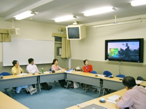 共同研究「戦争が生み出す社会」8