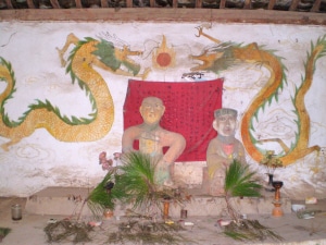 竹園村(イ族)の祭堂