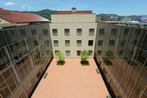 中庭