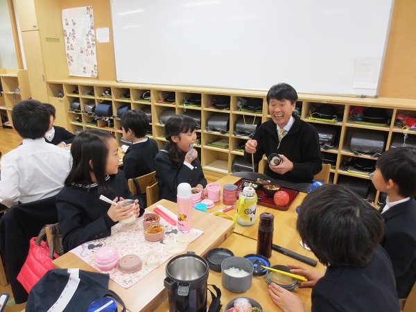 ランチタイム。