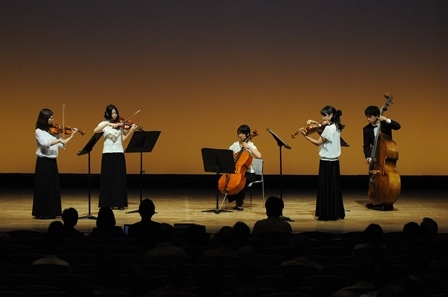 関西学院交響楽団による演奏