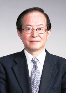 平松一夫・関西学院大学名誉教授(元商学部教授)