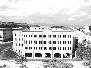 大学図書館