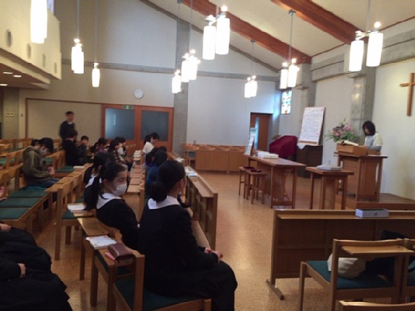 英語部が教会学校で英語人形劇を上演しました 関西学院中学部 Kwansei Gakuin Junior High School