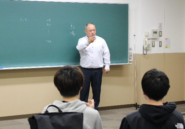 馬場先生による手話講座スタート!