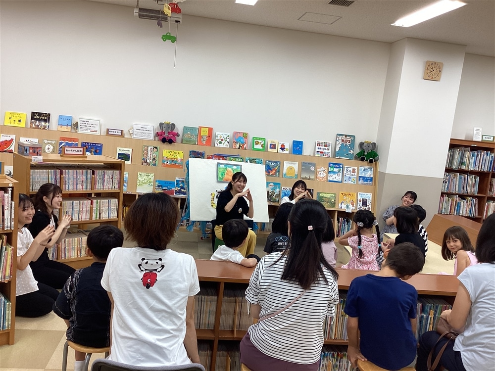 最初はオリジナルのパネルシアターです