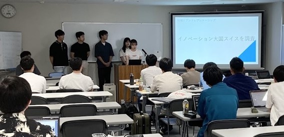 研究発表の様子