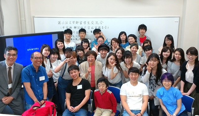 留学生交流会の集合写真