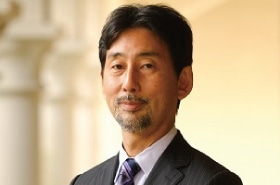人間福祉学部長
