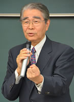 中川勝弘氏