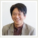 角野教授