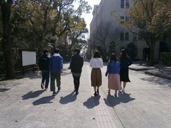 キャンパスツアーの様子