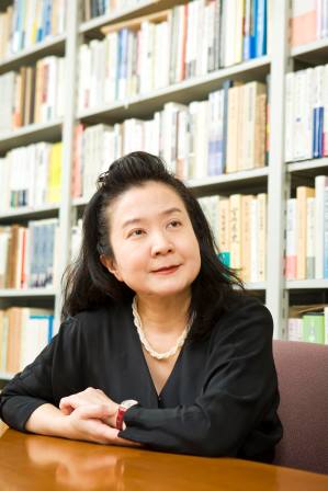 加藤陽子教授