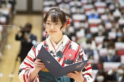 卒業式企画 顔をあげよう 今夜はkgmoon プロジェクト展開中 関西学院大学