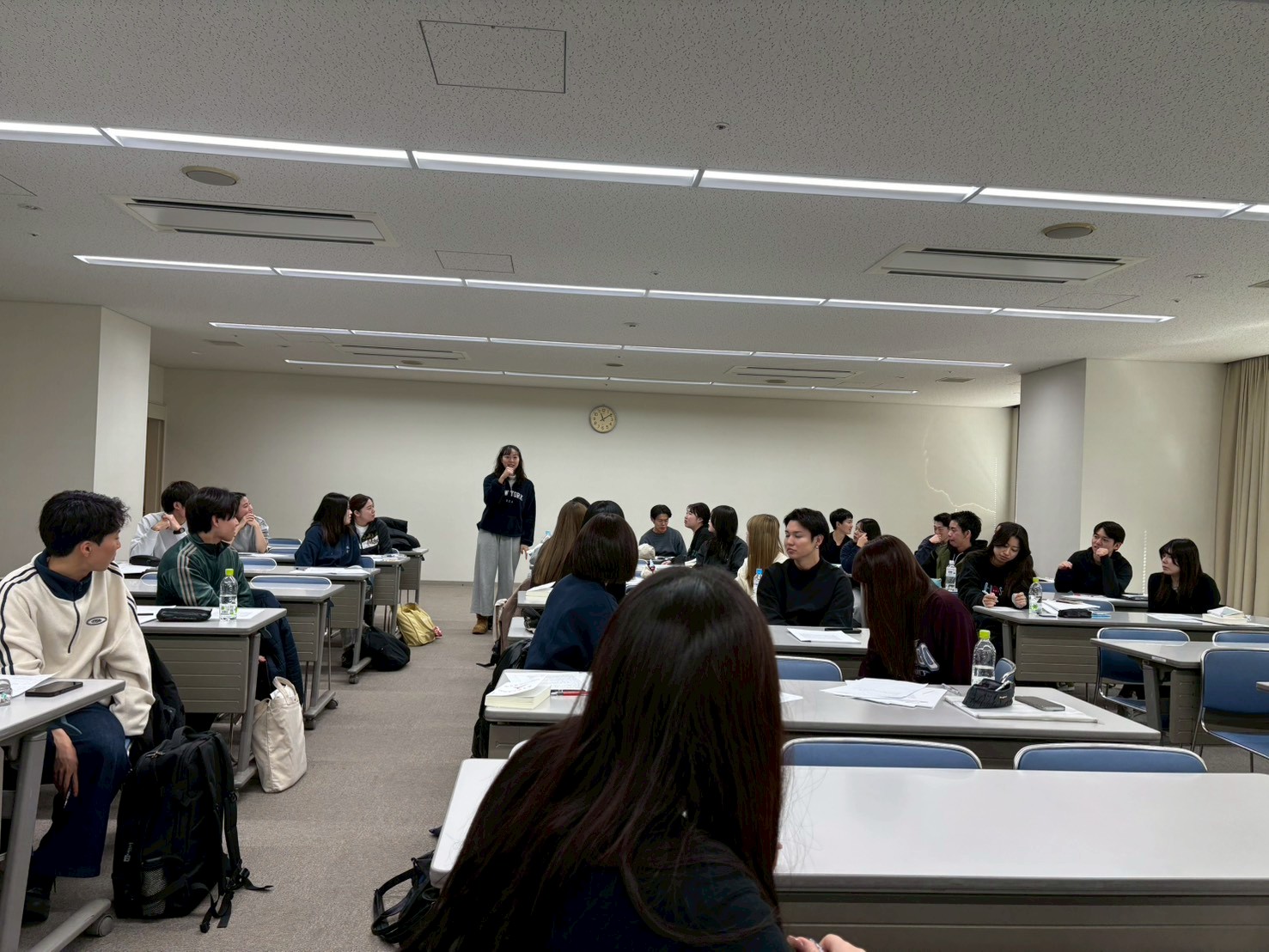 読書会を通じた対話的学習